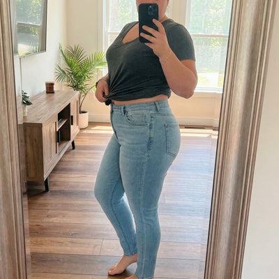 Danielle H.